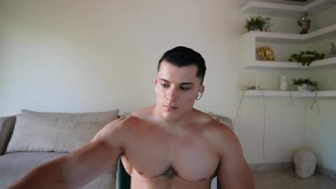 Sebastian online show from 04.04.26