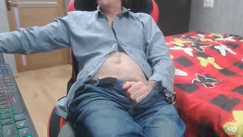 maximus3334 online show from 10.30.25