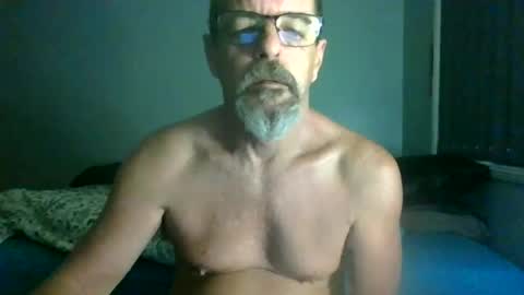 Snapshot of maximus_oreally chatting on 06.14.26 Max online show from 06.14.26