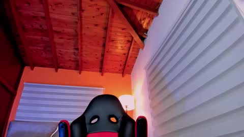 Maximus Clark online show from 02.21.26