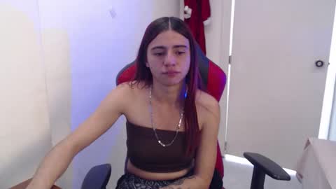Snapshot of maxinesex_ chatting on 05.11.26 maxinesex_ online show from 05.11.26