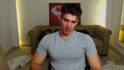 MaxKaiden online show from 09.12.25