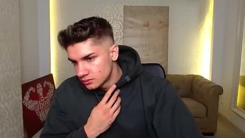 MaxKaiden online show from 10.06.25