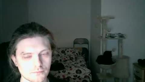 Snapshot of maxs_93 chatting on 10.19.25 maxs_93 online show from 10.19.25