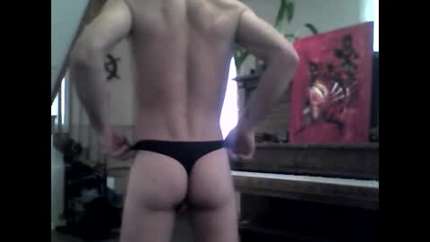 Snapshot of maxthewolf chatting on 02.16.25 MaxTheWolf online show from 02.16.25