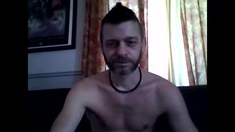 Snapshot of maxthewolf chatting on 01.15.26 MaxTheWolf online show from 01.15.26