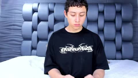 maxvolturi_ online show from 05.10.26