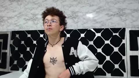 Snapshot of maxwell_sexwm chatting on 01.30.25 maxwell_sexwm online show from 01.30.25