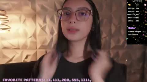 Snapshot of maxx_caprice chatting on 06.27.26 gabby online show from 06.27.26
