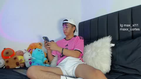 Snapshot of maxx_cortes chatting on 01.31.25 maxx_cortes online show from 01.31.25