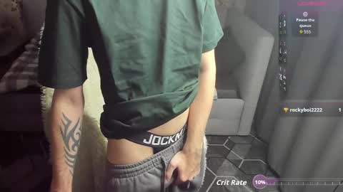 Snapshot of maxxtw1nk chatting on 11.08.25 Max online show from 11.08.25