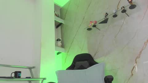 Snapshot of maxxx_bunny chatting on 03.08.25 bunny black online show from 03.08.25