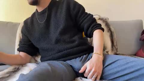 Snapshot of maxxxurbate chatting on 01.13.25 MaxXxurbate online show from 01.13.25