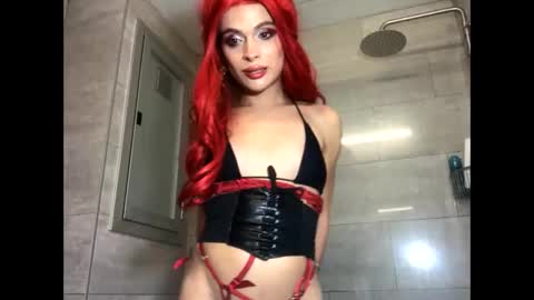 Snapshot of maya632713 chatting on 09.14.25 Maya transgirl online show from 09.14.25