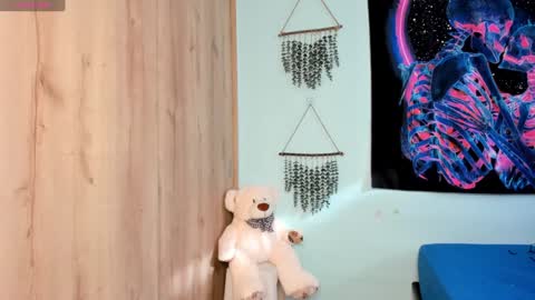 Snapshot of maya__fox chatting on 01.30.25 OF mayitta19 online show from 01.30.25