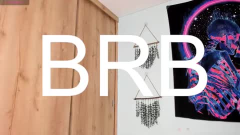 Snapshot of maya__fox chatting on 02.15.25 OF mayitta19 online show from 02.15.25