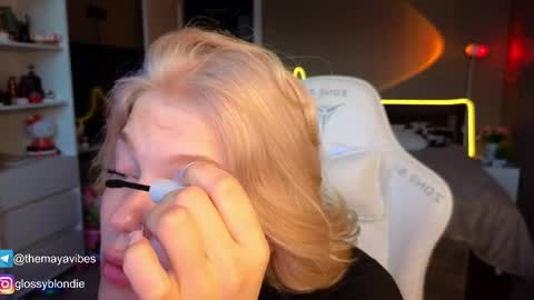 Maya online show from 04.01.26