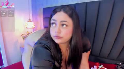 Snapshot of maya_curvy chatting on 02.13.26 Maya online show from 02.13.26