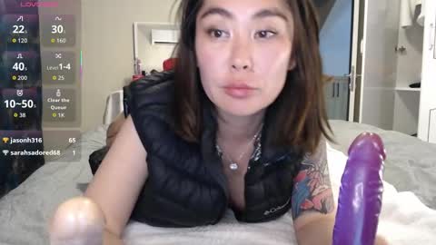 maya_kumashiro online show from 01.15.26