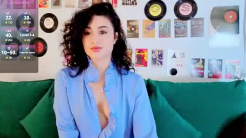 Snapshot of maya_rogerss chatting on 06.18.26 Maya online show from 06.18.26