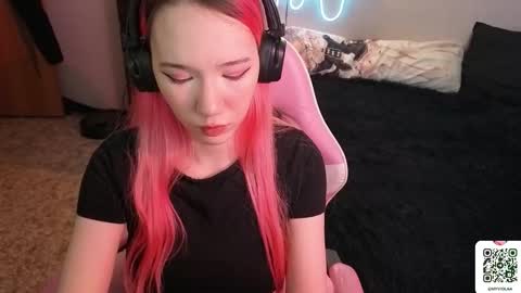 Snapshot of maya_viola chatting on 02.11.26 Maya Viola online show from 02.11.26