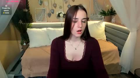 Snapshot of maya_winters chatting on 07.17.26 maya_winters online show from 07.17.26