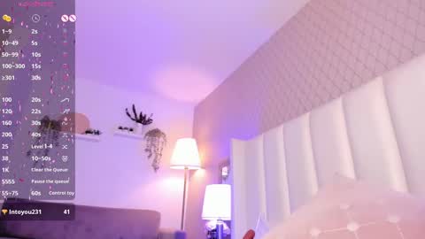 Maya online show from 02.09.25