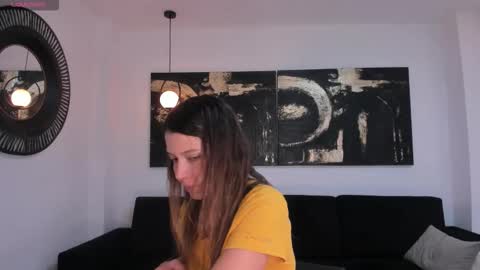 Snapshot of mayahoffman_ chatting on 02.03.26 M A Y A H O F F M A N online show from 02.03.26