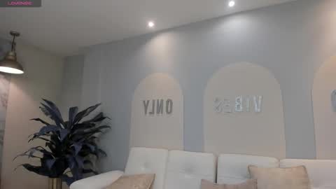 Snapshot of mayahoffman_ chatting on 02.28.26 M A Y A H O F F M A N online show from 02.28.26