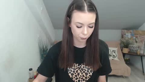 Snapshot of mayawill chatting on 01.12.26 mayawill online show from 01.12.26