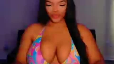 Snapshot of maybabi chatting on 06.15.26 MayBabi online show from 06.15.26