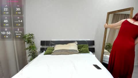 Snapshot of maybe_mia chatting on 01.05.25 Mia GMT2 Mon 3-9 AM Tue 3-9 AM Wed 3-9 AMThur 10 AM - 4 PM Fri 3-9 AM Sat 3-9 AM Sun 3-9 AM. online show from 01.05.25