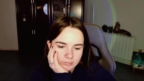 maybloom_ online show from 01.07.26