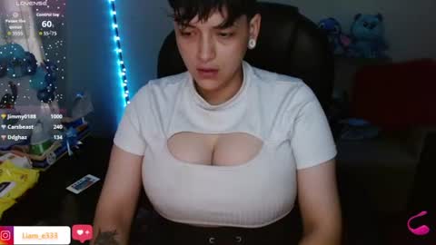 Snapshot of maylyy_kan chatting on 07.19.26 Mayle kan online show from 07.19.26