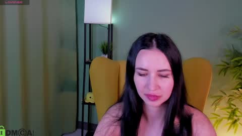 Snapshot of maymalina chatting on 04.02.26 May online show from 04.02.26