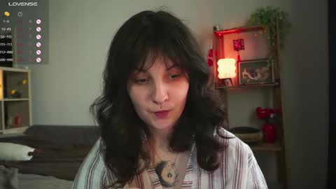 Snapshot of maymary_ chatting on 06.10.26 Mary . online show from 06.10.26