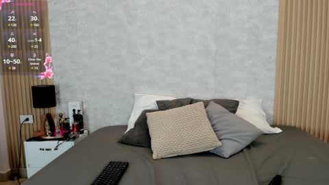 Mayra online show from 02.08.25