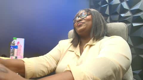 May online show from 04.11.26