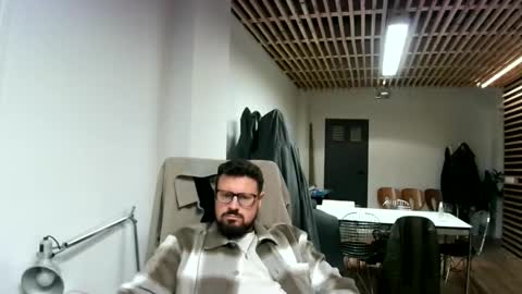 maythe4bwu online show from 10.23.25