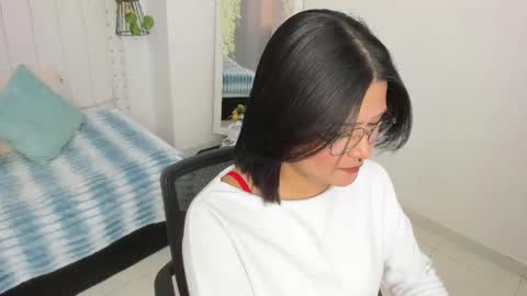 Mayu KIm online show from 10.09.25