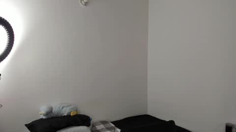 mazikeen_18 online show from 03.27.26