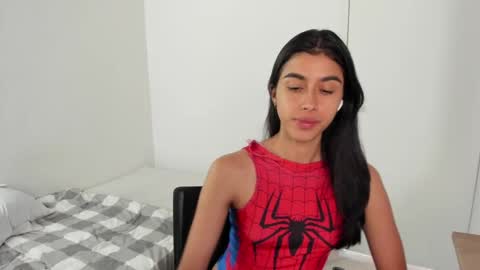 Snapshot of mazikeen_18 chatting on 04.22.26 mazikeen_18 online show from 04.22.26