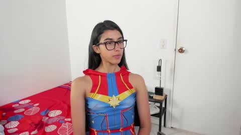 Snapshot of mazikeen_18 chatting on 05.28.26 mazikeen_18 online show from 05.28.26