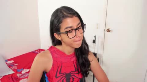 Snapshot of mazikeen_18 chatting on 06.03.26 mazikeen_18 online show from 06.03.26