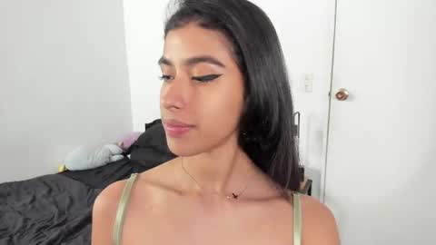 Snapshot of mazikeen_18 chatting on 07.21.26 mazikeen_18 online show from 07.21.26