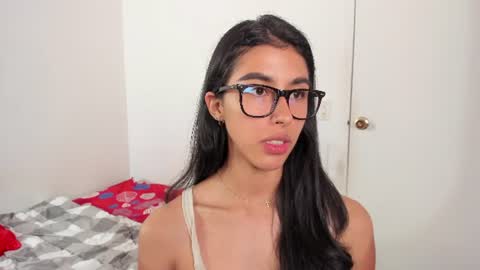 Snapshot of mazikeen_18 chatting on 07.28.26 mazikeen_18 online show from 07.28.26