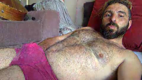 Snapshot of mazl0w chatting on 12.17.24 mazl0w online show from 12.17.24