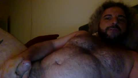 Snapshot of mazl0w chatting on 03.12.25 mazl0w online show from 03.12.25