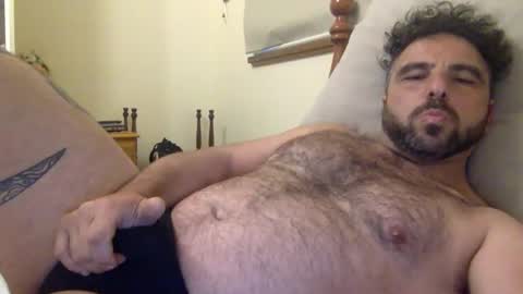 Snapshot of mazl0w chatting on 10.03.25 mazl0w online show from 10.03.25