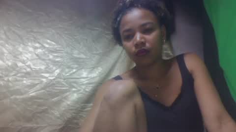 mbotyfeliciaa online show from 11.26.25